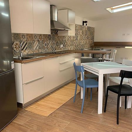 Comforthouse לדיספולי מראה חיצוני תמונה