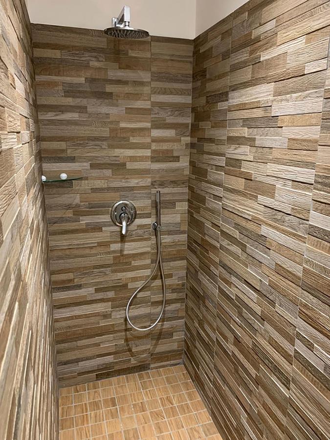 Comforthouse לדיספולי מראה חיצוני תמונה